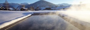 er ist groß (14,5 m * 6 m), ganzjährig beheizt, mit einzigartiger Panoramaaussicht Unser Außenpool
