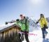 Mit der Sonne im Rücken macht die Skitour im Winterurlaub gleich 3mal so viel Spaß. Schritt für Schritt auf den Gipfel bei der Skitour