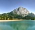 Tolle Wandertouren findest Du rund um das neue Explorer Hotel Hinterstoder in der Ferienregion Pyhrn-Priel. Speicherteich an der Wurzeralm im Sommer