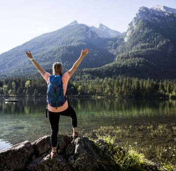 Wandern am Hintersee und Ausblick auf den Watzmann genießen