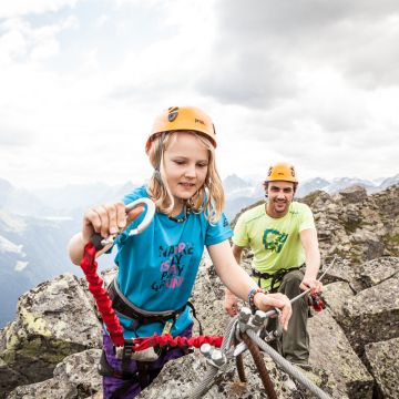 Mit der ganzen Familie im Klettersteig