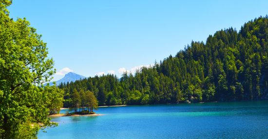 Hintersteiner See mit Kitzbüheler Horn im Hintergrund