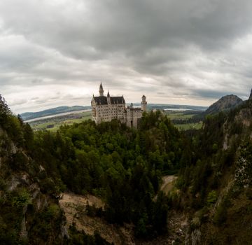 Bei jedem Wetter ist das Märchenschloss einen Besuch wert.