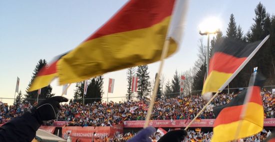 Gute Stimmung beim Auftaktspringen
