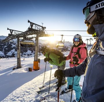 Erst auf die Piste und dann ab in die Hütte zum kulinarischen Genuss!