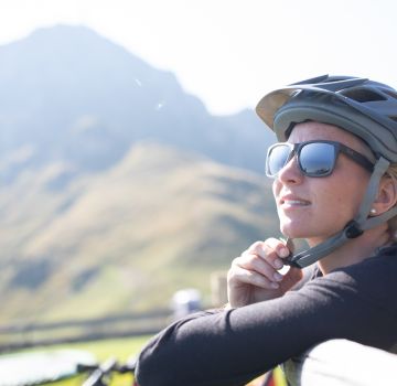 Aussicht genießen im Bike-Urlaub in Tirol
