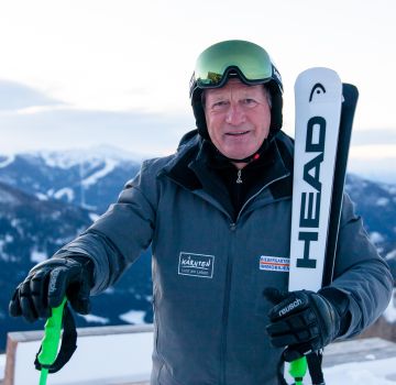 Early Morning Skiing mit Olympiasieger Franz Klammer
