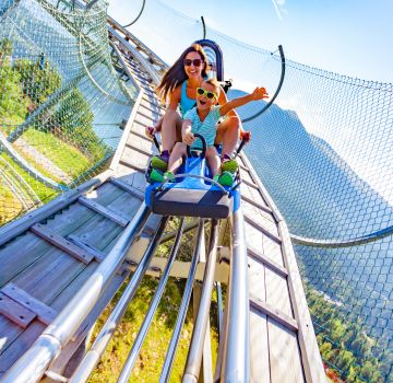 Familienspaß mit der Sommerrodelbahn