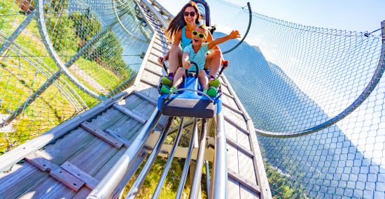 Familienspaß mit der Sommerrodelbahn