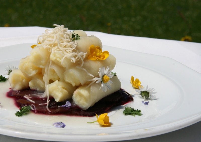 ....die Schroth´sche Kost salzarm, ohne Fett und ohne tierisches Eiweiß und doch genussreich Kohlrabicanneloni