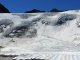 Nach dem Abstieg über Altschneefelder erreichen wir den Rettenbachferner und das Skigebiet von Sölden