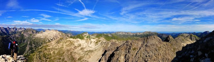 Transalp für Könner - Herrlicher Rundblick vom Hochvogel auf die Allgäuer Berge
